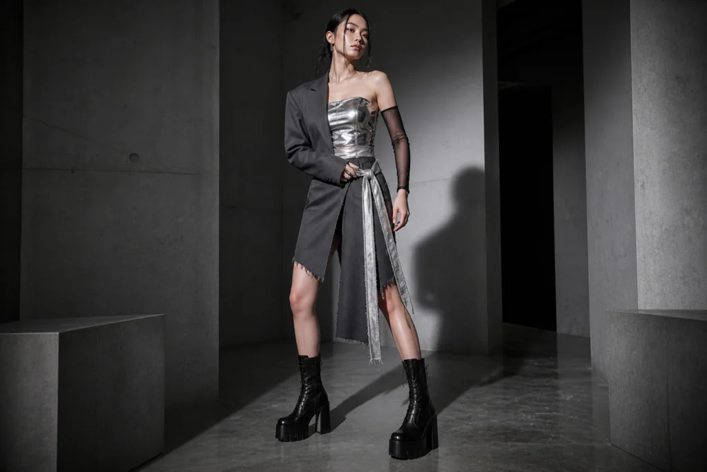 Y3K outfit idea 14 — deconstructed Y3K art-school fashion with exposed seams and asymmetric layering